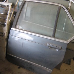 BMW 728 (E23) porte arrière gauche