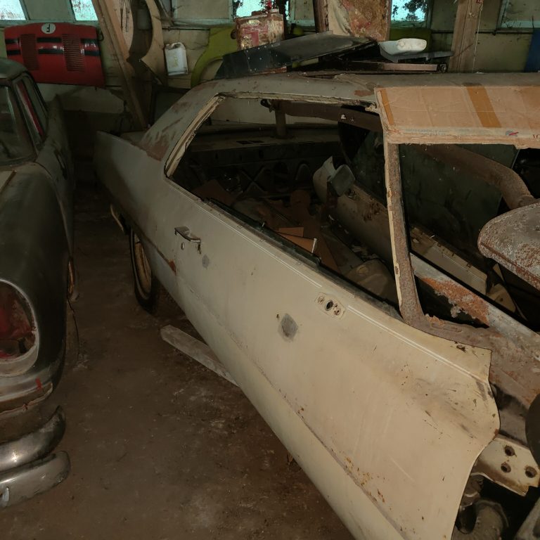Vendu Cadillac coupe de ville 1973