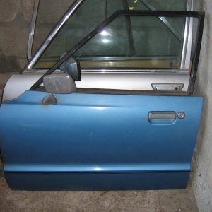 Ford Taunus porte avant gauche et rétroviseur