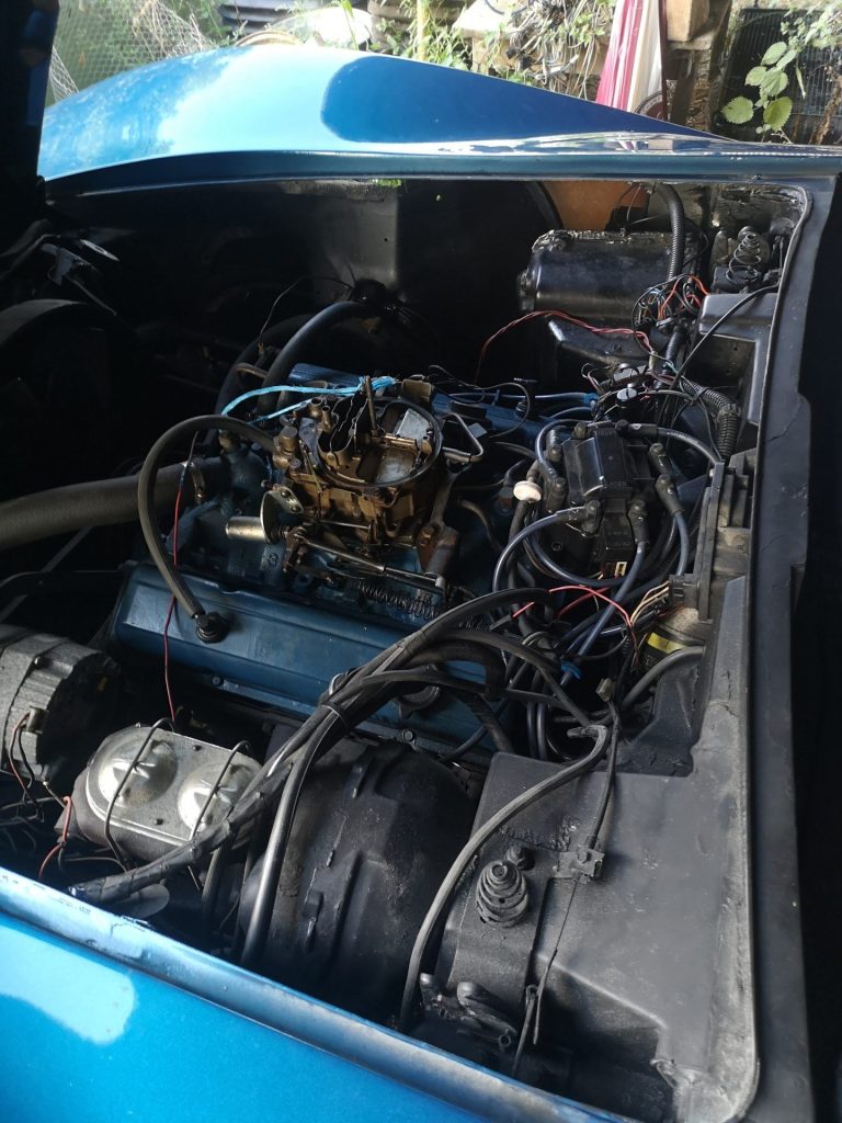 CORVETTE C3 1978 – L48 5.7L V8 – BRIGHT BLUE T-TOPS Peints , 960 exemplaires carte grise collection française, à terminer, pour la remise en route. 40200 klms au compteur