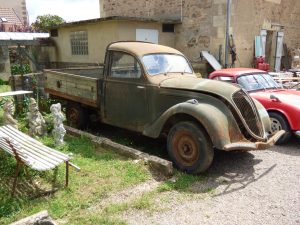 VENDU Peugeot 202 pick-up
