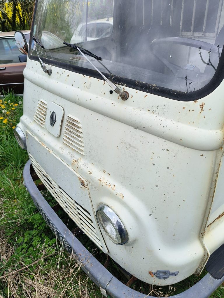Renault Estafette spécial