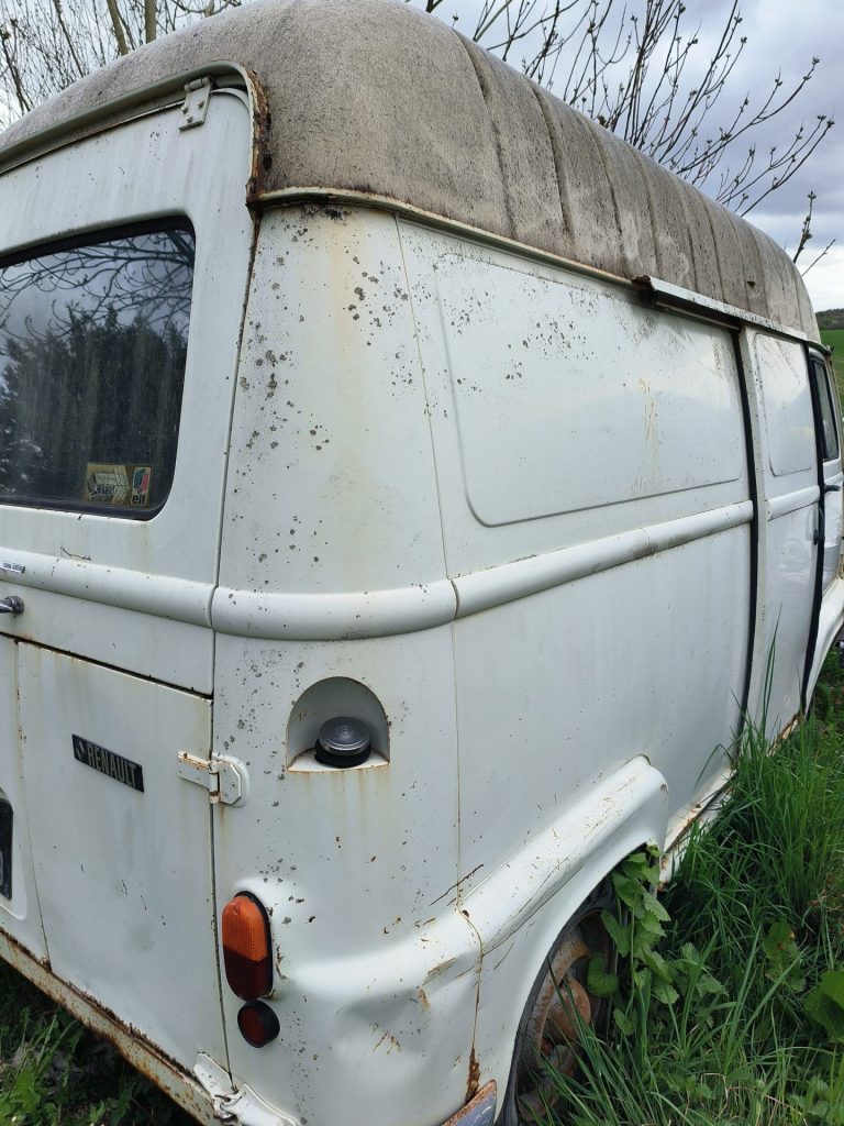 Renault Estafette spécial