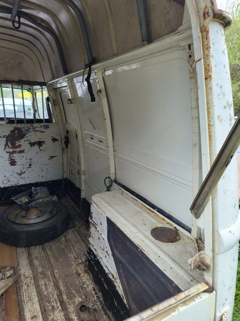 Renault Estafette spécial
