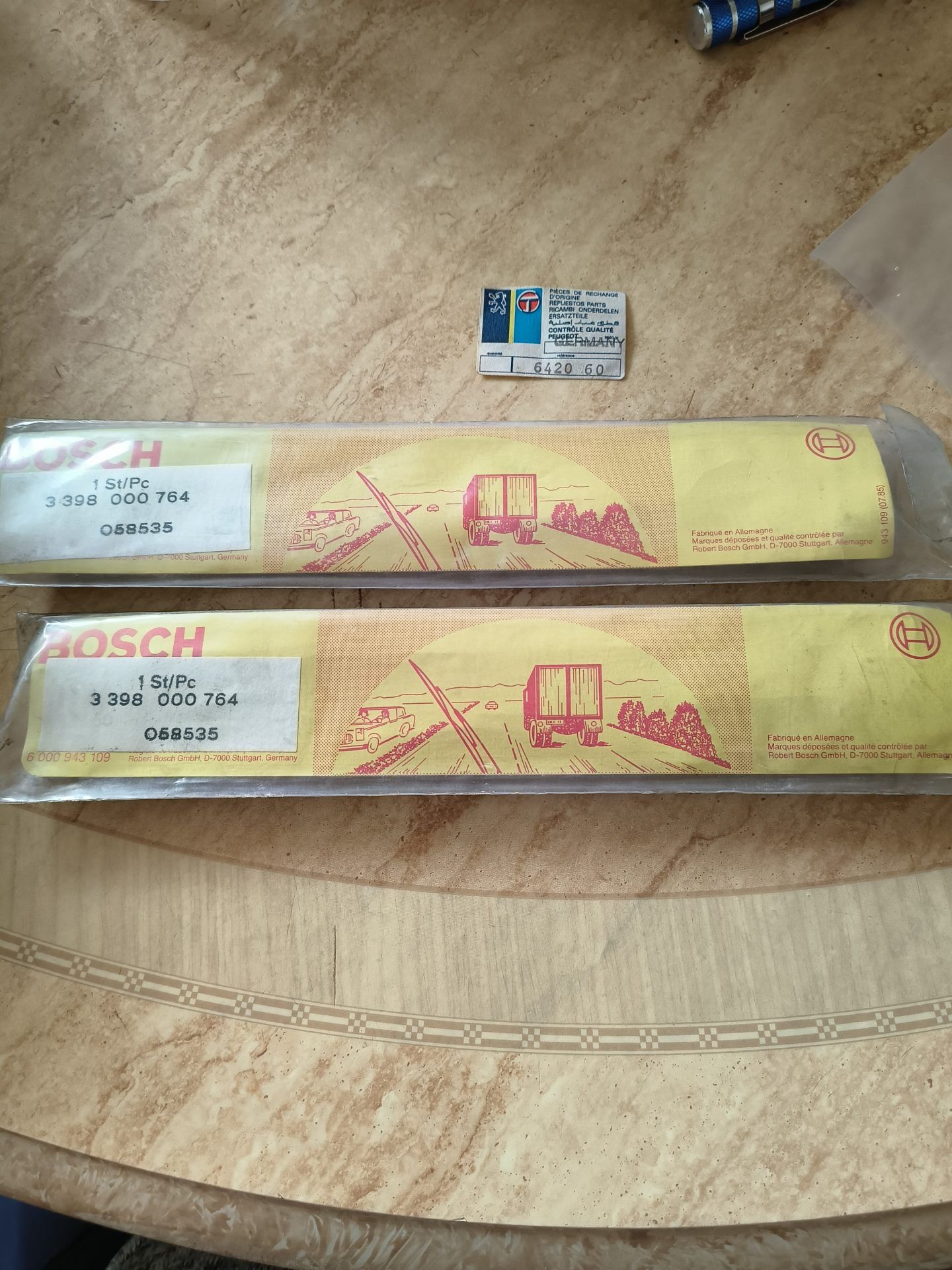 Lot de 2 biellettes / bras transmission essuie-glace Bosch – Peugeot J7 J9 / Citroën C25 / J5 (N.O.S.)