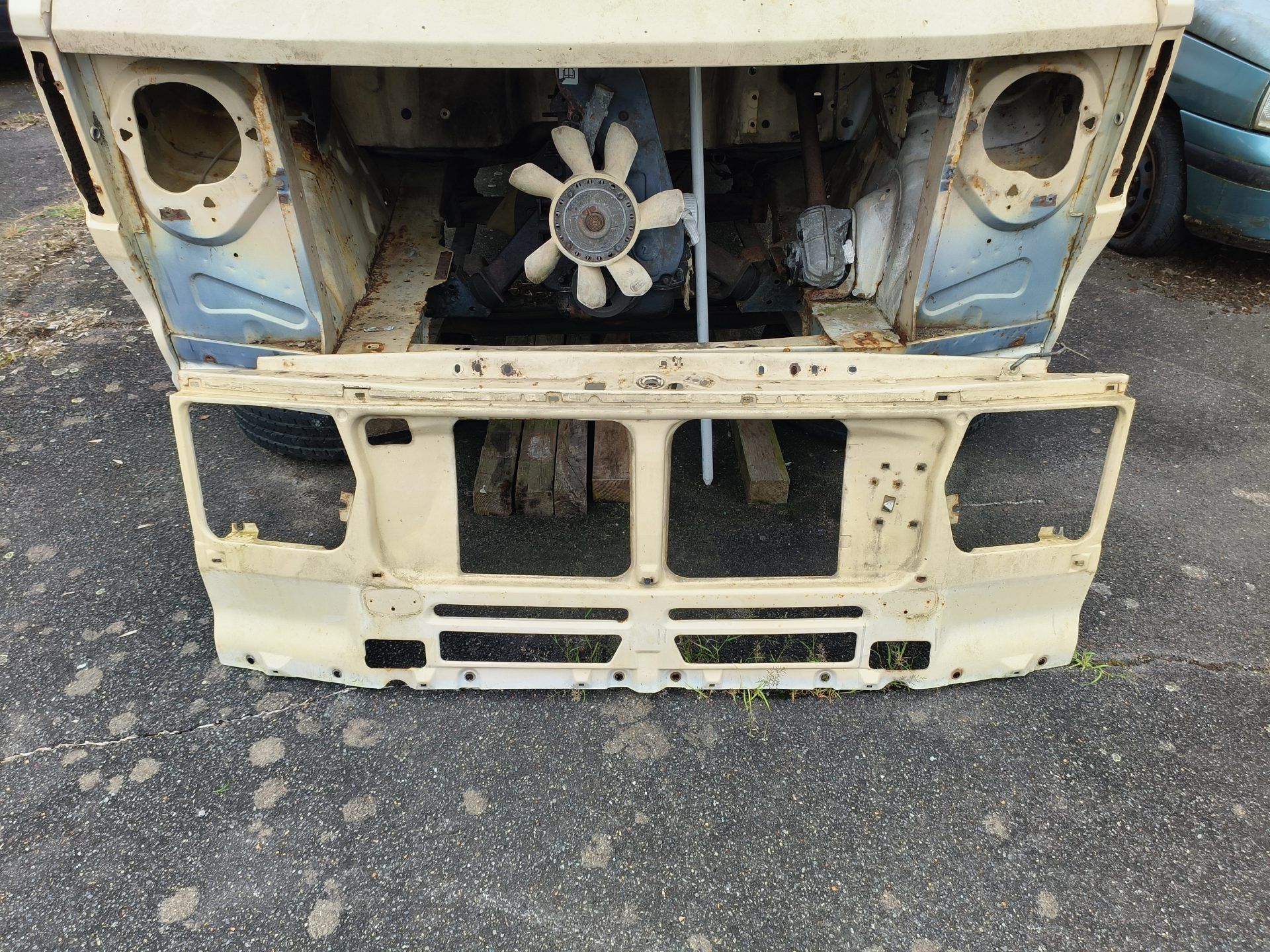 Face avant Ford Transit MK2 – Premium Collector Vintage (1978–1985)