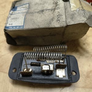 Vendu Résistance de soufflerie Ford – Réf. 88GG-18B647-BB – Neuf (ancien stock de garage)