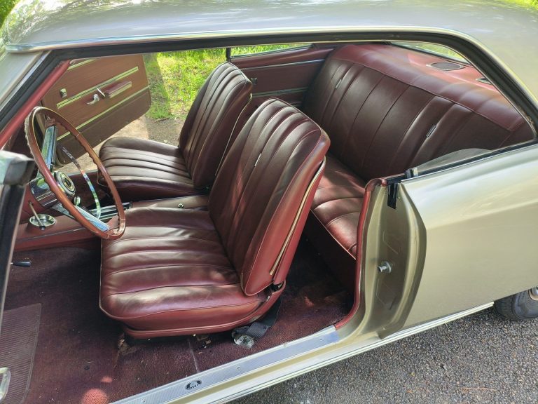 VENDU CHEVROLET CHEVELLE MALIBU SPORT COUPÉ V8 327 – 1966 – GM FRANCE – HISTORIQUE EXCEPTIONNEL