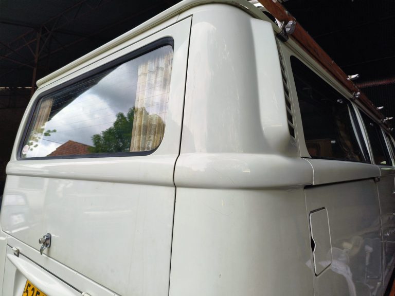 vendu Volkswagen combi T2B de 1973 1ère main