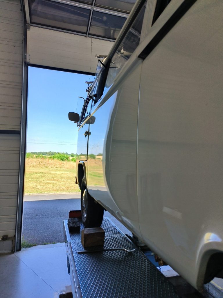 vendu Volkswagen combi T2B de 1973 1ère main
