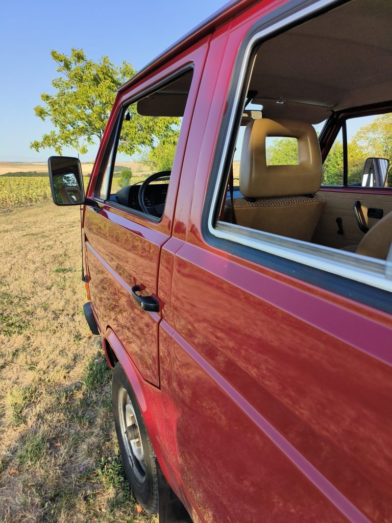 VOLKSWAGEN T3 TRANSPORTER 1.6 TURBO DIESEL – 1989 – 8 PLACES